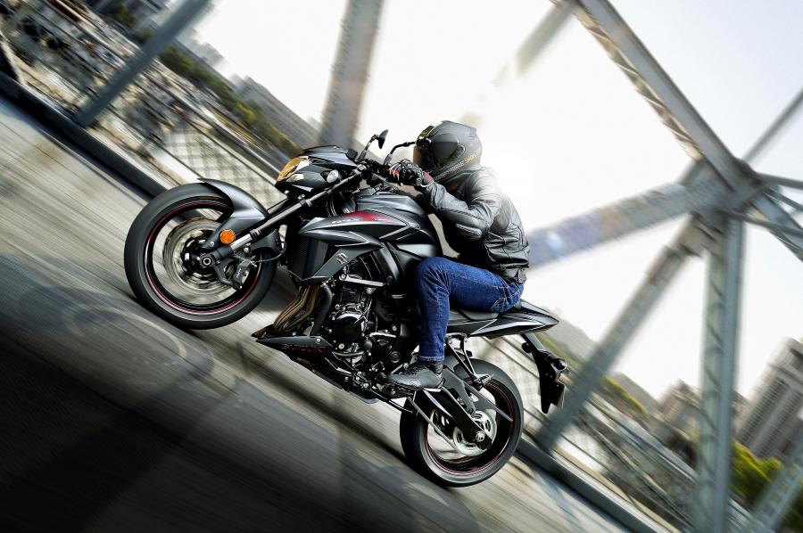 Suzuki GSX-S750Z